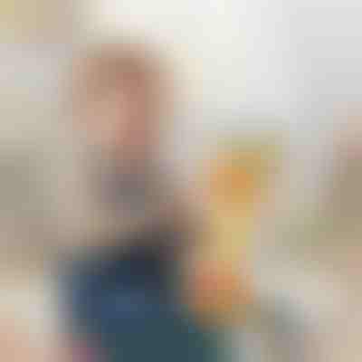 Interaktivna plišasta žirafa | GIRADANCE