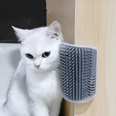 Mačja krtača za samonego za kot – pritrditev z lepilom ali vijaki | CATGROOM